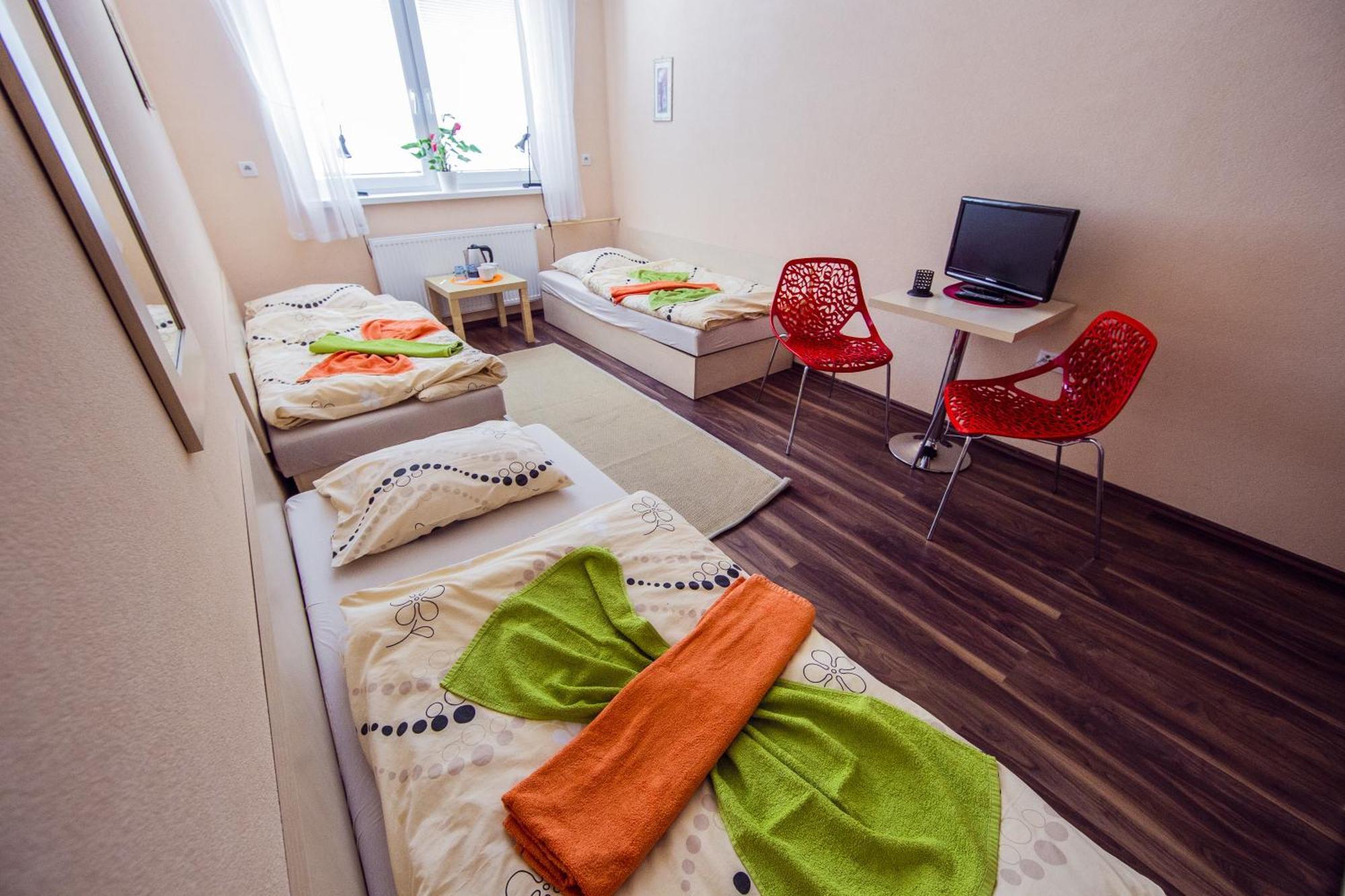 Penzion Hviezda Bratislava Kamer foto